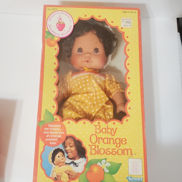 **SOLD *** Vintage strawberry shortcake orange blossom blow kiss doll. - Picture 2 of 16